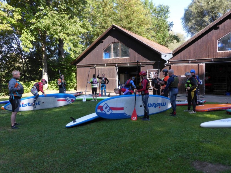 Trainer-Fortbildung "Umwelt und SUP“ im Lebensraum Fluss