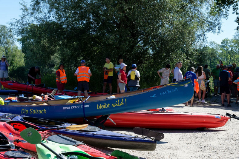 Demo für eine frei fließende Salzach
